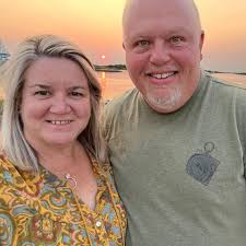 Who can inspect and repair a master shower in Milton, Delaware?