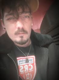 I'm about to move to Reunion island and wondering if there's anyone from  this group there? Would love to meet, go have a drink, as I know no one  other than my