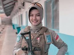 Tersedia baju muslim seragam dengan harga murah dan berkualitas, jaminan uang kembali 100% di bukalapak. Potret Briptu Hikma Nur Syafa Polwan Cantik Nan Salehah Okezone Muslim