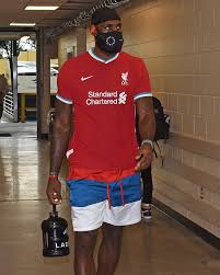 Rep your team in the liverpool fc stadium air max jersey. Lebron James Liverpool Co Sign Proves Nike Is Playing A Different Sport