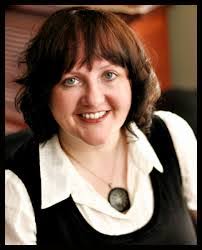 Danielle Irvine's Instagram, Twitter & Facebook