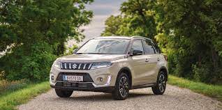 The vitara features suzuki's advanced forward detection system which uses the combination of a monocular camera and a laser attached to the windscreen. Intensiv Test Suzuki Vitara Hybrid Froh Und Munter