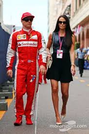17 de octubre de 1979) es un piloto de automovilismo finlandés que actualmente compite en el campeonato mundial de fórmula 1 con el equipo alfa romeo. Kimi Raikkonen Hat Ja Gesagt