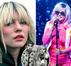Debbie Harry tells how 1982 tour and falling prey to 'showbiz wolves' led  to Blondie's 'agonising' downfall |