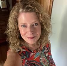 Karen Cockerham's Instagram, Twitter & Facebook