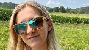 Fundraiser by Devi Pearson : Help Devi Afford Back Surgery Recovery!