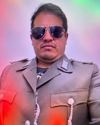 Ricardo Antonio Macias (@ritchie_valenz) • Instagram photos and videos