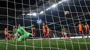 O gün doğan çocuk bugün 18 yaşında. Fenerbahce Galatasaray Rekabetinden Ilginc Notlar