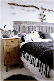 50 Easy Rustic Style Bedroom Decor Designs To Try For Your Cabin Black And White Rustic Rustic Bedroom Furniture Rustic Master Bedroom Rustic Bedroom Colors