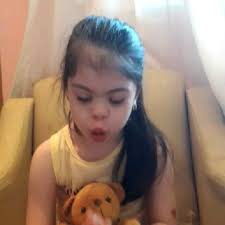 #quedateencasa porque yo no puedo! Les extraño muchísimo! Todo sea por el  bien de nuestros seres amados! #cuarentena #pandemia #covid19, mis hijas  Fio y SOPHI