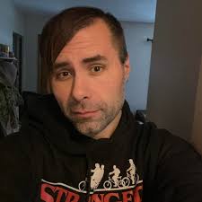 Bluetooth speaker in proton pack causes ghostbusters song loop