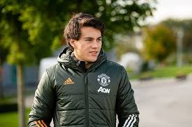 Jun 24, 2021 · facundo pellistri's spell at alaves in spain has only enhanced the feeling that the winger will prove to be a shrewd signing, as his loan was an outstanding success. Manchester United New Boy Facundo Pellistri Is So Excited On First Day Of Training At Carrington Aktuelle Boulevard Nachrichten Und Fotogalerien Zu Stars Sternchen