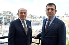 Siyasi kişiliğinin yanı sıra mimar ve i̇ş adamı kadir topbaş 2004 senesinden beri i̇stanbul büyükşehir belediyesi. Kadir Topbas Kimdir Kadir Topbas Hayati Ve Biyografisi Kadir Topbas Kac Yasinda Nereli