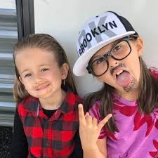 Hailey Wade (@hailey_wade)