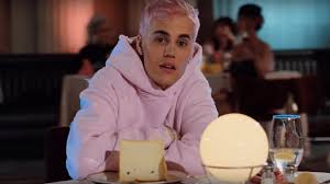 She even bought us drinks! Justin Bieber And The Dark Meaning Of His Song Yummy Somag News