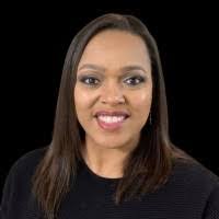 Paula Graham's Instagram, Twitter & Facebook