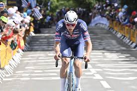 Le tour de france 2021 est la 108e édition du tour de france cycliste et se déroulera du 26 juin au 18 juillet 2021, sur une distance de 3 414 km1. N2t8ydxahb0yym