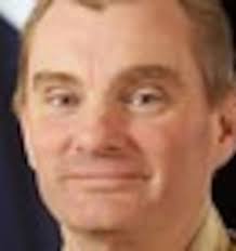 Defence chief apologises over way bomb death handled