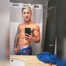 El youtuber uruguayo yao cabrera sufrió un accidente este lunes en su casa, ubicada en la localidad cordobesa de villa carlos paz. Yao Cabrera Net Worth Bio Age Girlfriend Height Nationality Career