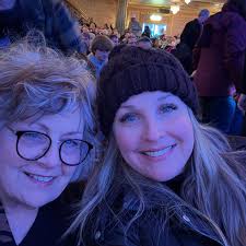 For those of you that don't know, I started out in musical theater. It's my  first love... I try to go see a show at least one or two times a year...but