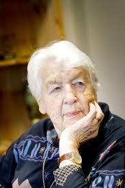 De här tanterna vill hellre ha kul!