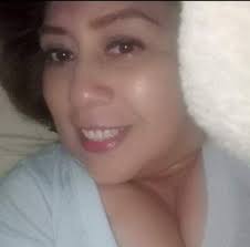 les pedimos si alguien sabe información de esta persona se lo haga saber  por medio de sus redes sociales porfavor apoyemos a nuestra reina del  acordeón Janeth Valenzuela nuestra reina del acordeón