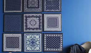 Create wall art that looks like it is from anthropologie, but costs less than $5! Framed Blue Bandana Wall Art Blue Is My Favorite Color Diy Crafts At Repinned Net