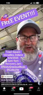 Margaret Gallenstein I started school at Versailles Elementary, and  graduated from Holton High in 1962. My maiden name is Ross. Friends from  Versailles were: Georgia Owens Adkins, Patricia Holtzer, Charlie Pangburn,  Lloyd