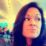 Lora Roark's Instagram, Twitter & Facebook