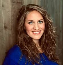 Jackie Bentley's Instagram, Twitter & Facebook