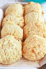 Filipino Cheese Bread Deliciously Soft And Cheesy Foxy Folksy Recipe Filipino Food Dessert Cheese Bread Filipino Bread Recipe