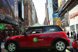 Avis Puts Some Zip In Its Weekend Car Sharing Sharing Economy Car Rental