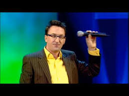 Lee gordon mckillop, known by his stage name lee mack, is an english actor, comedian and presenter. Lee Mack On Glasses Funny