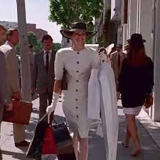 Vivian's best outfits that we would wear today from the brown dress to her suits and gowns, these are pretty woman costumes we want in our wardrobes! 6 Pretty Woman Outfits We D Still Wear Now Celebrity Style