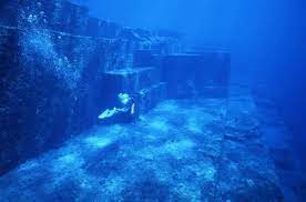 In 1996, an enormous underwater structure was found in the offshore of yonaguni in okinawa japan. The Underwater City Of Yonaguni Amazing Discoveries