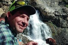 Scott Mcbride's Instagram, Twitter & Facebook