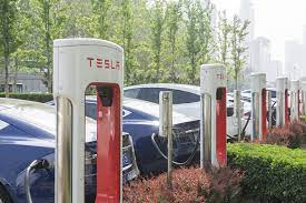 China S Electric Car Charging Network Still Lacks Spark Caixin Global