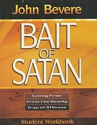Exposes one of the most deceptive snares satan uses to get believers out of the will of god—offense. The Bait Of Satan Student Workbook Living Free From The Deadly Trap Of Offense John Bevere Paperback 0963317636