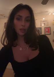 Karen Lennox's Instagram, Twitter & Facebook