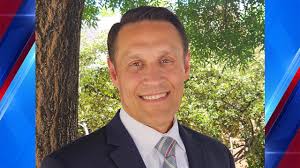 Cox appoints Eric Gentry to 5th District Court bench