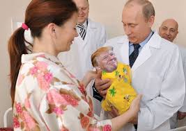 Pour réussir en politique, que l'on soit un homme ou une femme, il faut avoir une capacité à convaincre tout le monde convaincre c'est séduire les gens. 12 Best Vladimir Putin Ideas Putin Tiny Trump Vladimir Putin