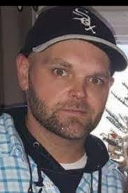 Michael Cribb's Instagram, Twitter & Facebook