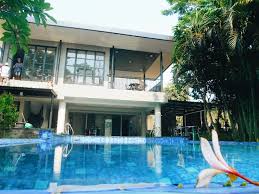 19 Kolam Renang Di Surabaya Terbaik Yang Paling Seru Untuk Berenang