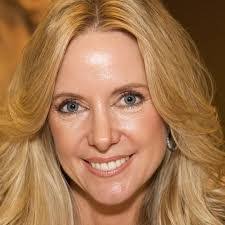 Brandi Burkett's Instagram, Twitter & Facebook