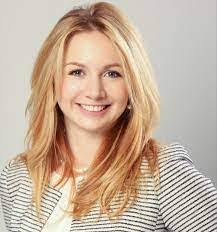 Aaron Dimitri's Instagram, Twitter & Facebook