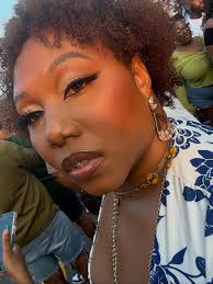 Antoniá Aurora Lloyd