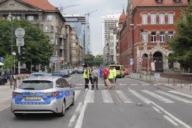 W wypadku ucierpiały dwie osoby. 1skxh0tk9axu5m