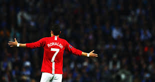 Sein bestreben, der beste der welt zu werden, war nicht von dieser welt. Gary Neville Predicts Retirement For Manchester United Favorite Cristiano Ronaldo Financial Service Network