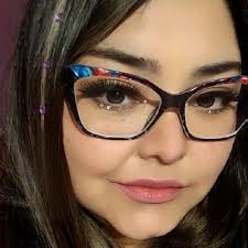 Lorena Barros (@loreniiith)