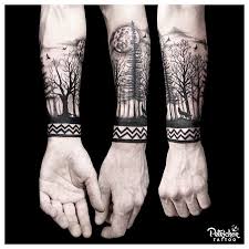 150 Likes 7 Comments Petrichor Tattoo Yk Indonesia Petrichortattoo On Instagram The Howling Wolf At The N Cool Forearm Tattoos Tattoos Forearm Tattoos